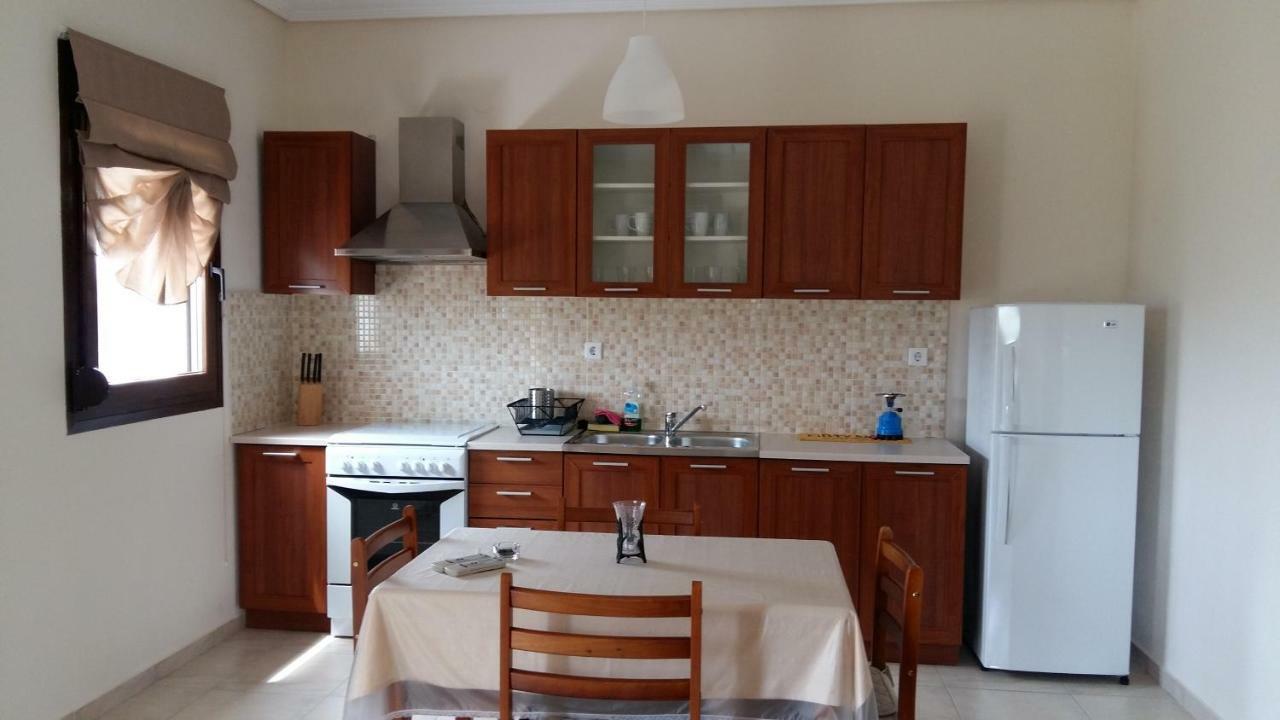Gougousis Apartments Kaloyiros Extérieur photo